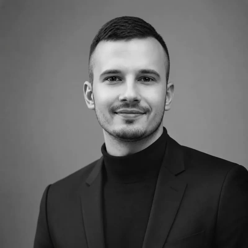 Alex Khoroshchak